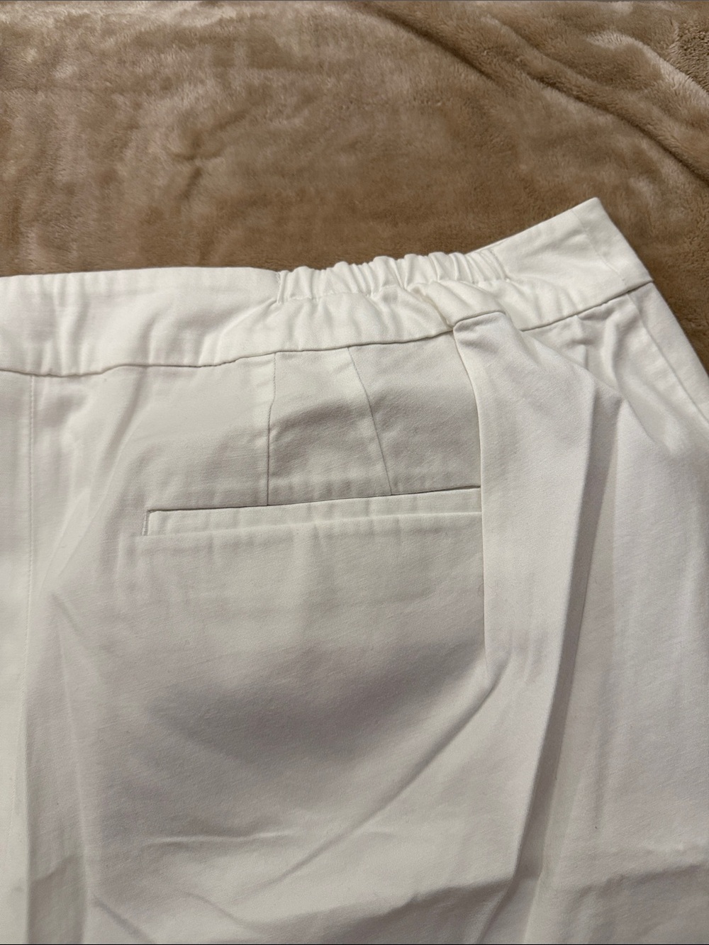 Talbots White Scallop-Hem Bermuda Shorts NWOT - Picture 10 of 10